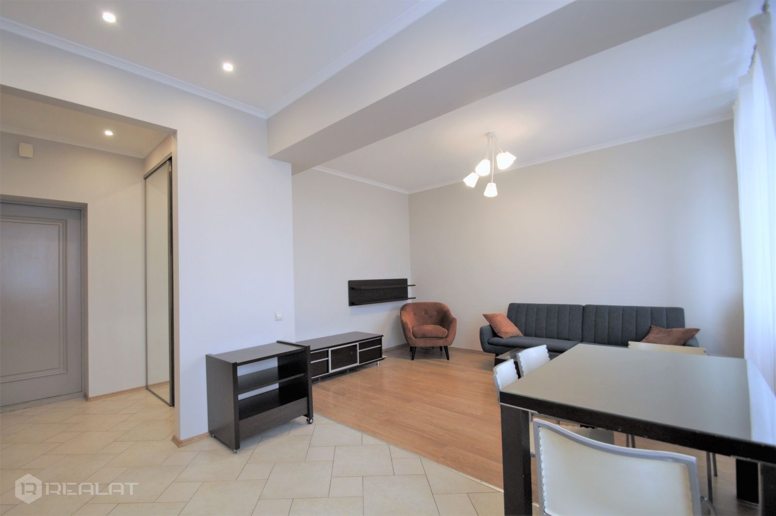 Jaunākie piedāvājumi